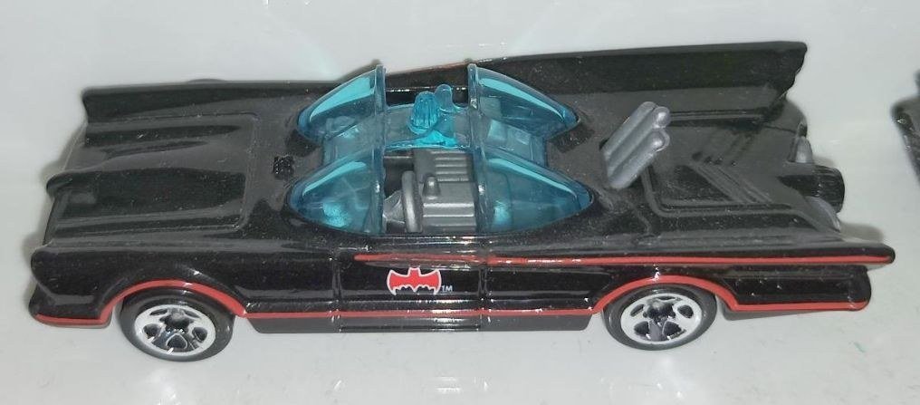 Hot Wheels K6147 1966 TV Series Batmobile 2007 – foto della community