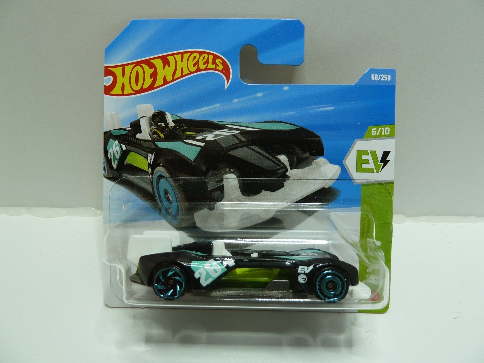 Hot Wheels JJM02 Electro Silhouette 2026 Black – foto della community
