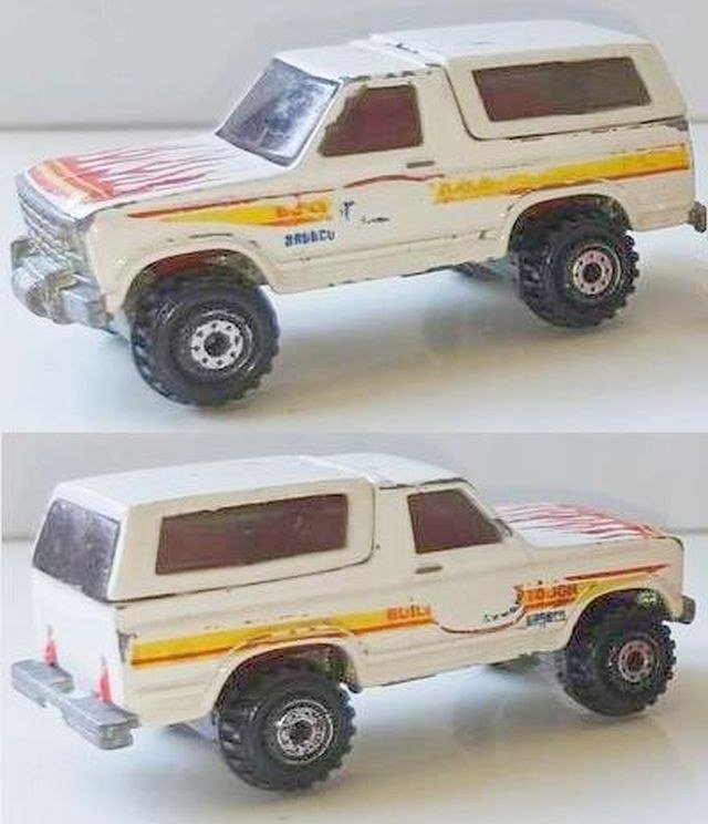 Hot Wheels 1520 Bronco 4-Wheeler 1990 White – photo de la communauté