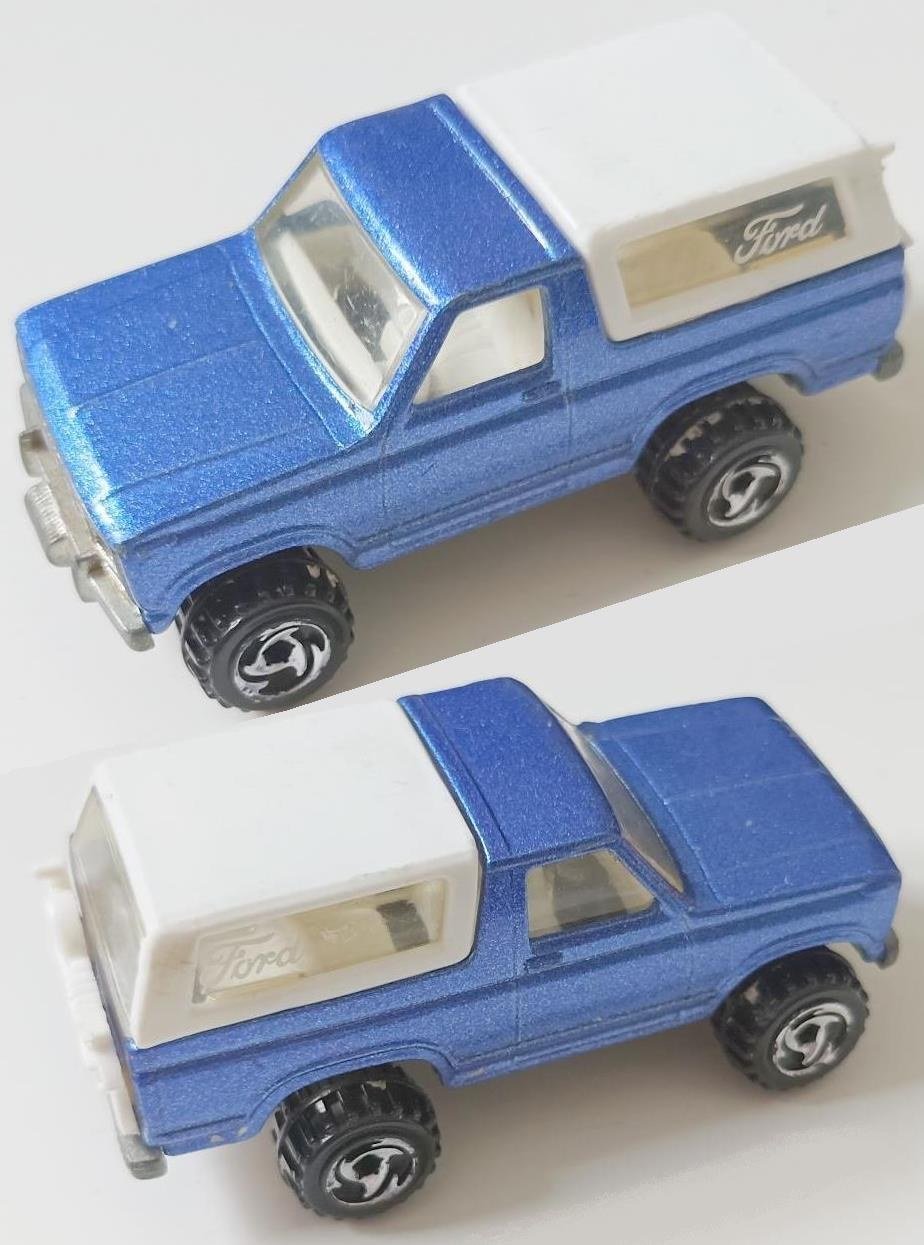 Hot Wheels 12404 Bronco 4-Wheeler 1994 Metalflake blue – foto della community