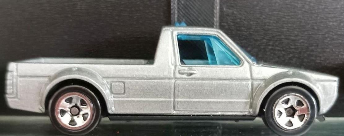 Hot Wheels CFV19 Volkswagen Caddy 2015 – foto della community
