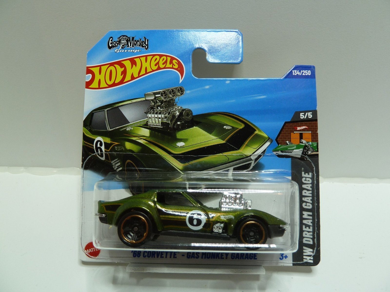 Hot Wheels HYY74 '68 Corvette - Gas Monkey Garage 2025 Metalflake Green – photo de la communauté