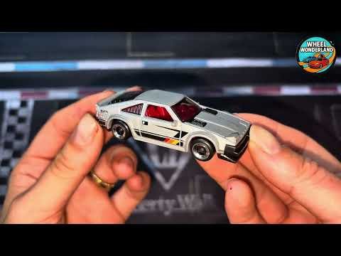 Hot Wheels '82 Toyota Supra – unboxing still
