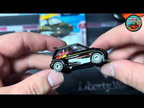 Hot Wheels '85 Honda City Turbo II – unboxing still