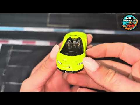 Hot Wheels JJK74 '16 Lamborghini Centenario Roadster 2026 Verde Scandal – image extraite de l’unboxing