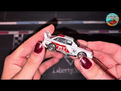 Hot Wheels Audi 90 quattro – Standbild aus dem Unboxing
